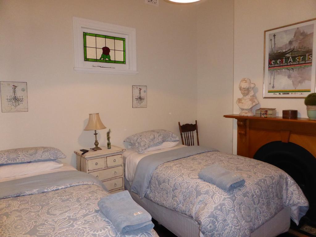 Lakeside Bed & Breakfast Пърт Екстериор снимка